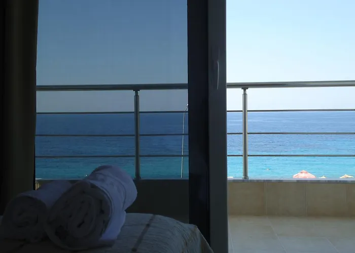 Hotel Rondos Himarë