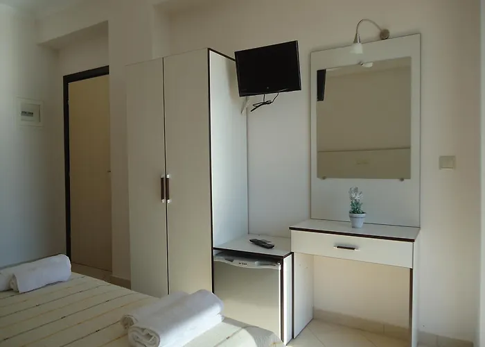 Hotel Rondos Himarë