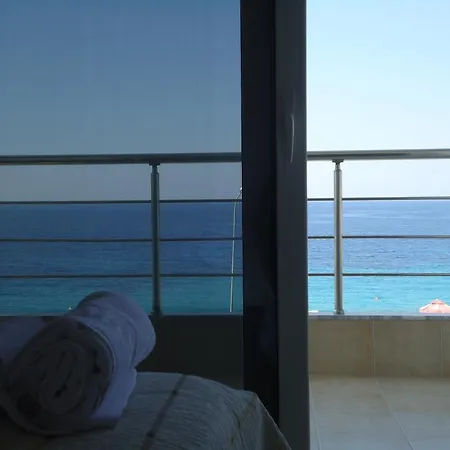 Hotel Rondos Himarë