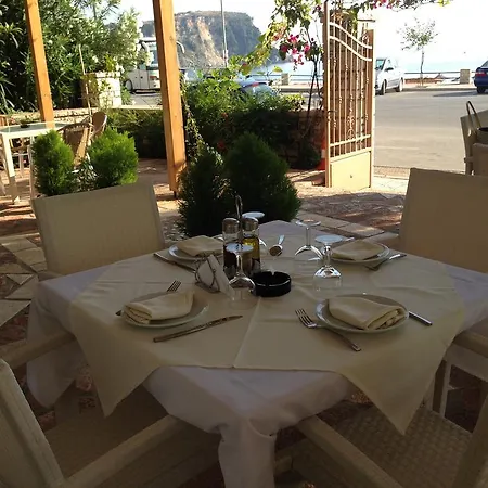 Hotel Rondos 3*