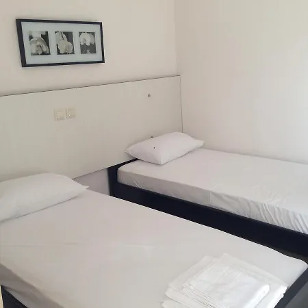 Rondos Hotel