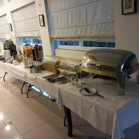 Rondos Himarë