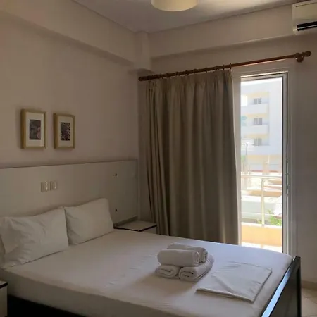 Hotel Rondos 3*